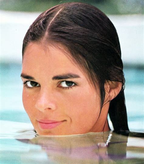 Ali Macgraw Nude – Pics and Videos